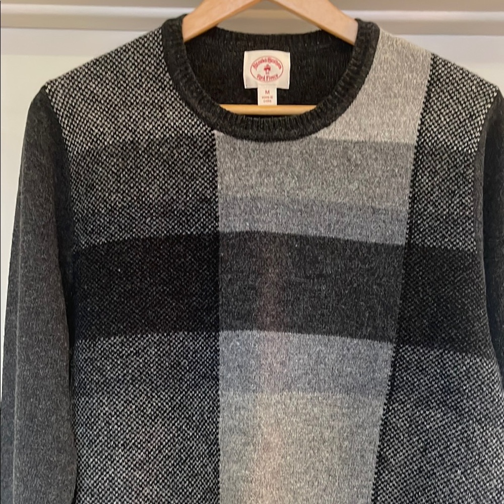 Brooks Brothers Gray and Black Crewneck Sweater